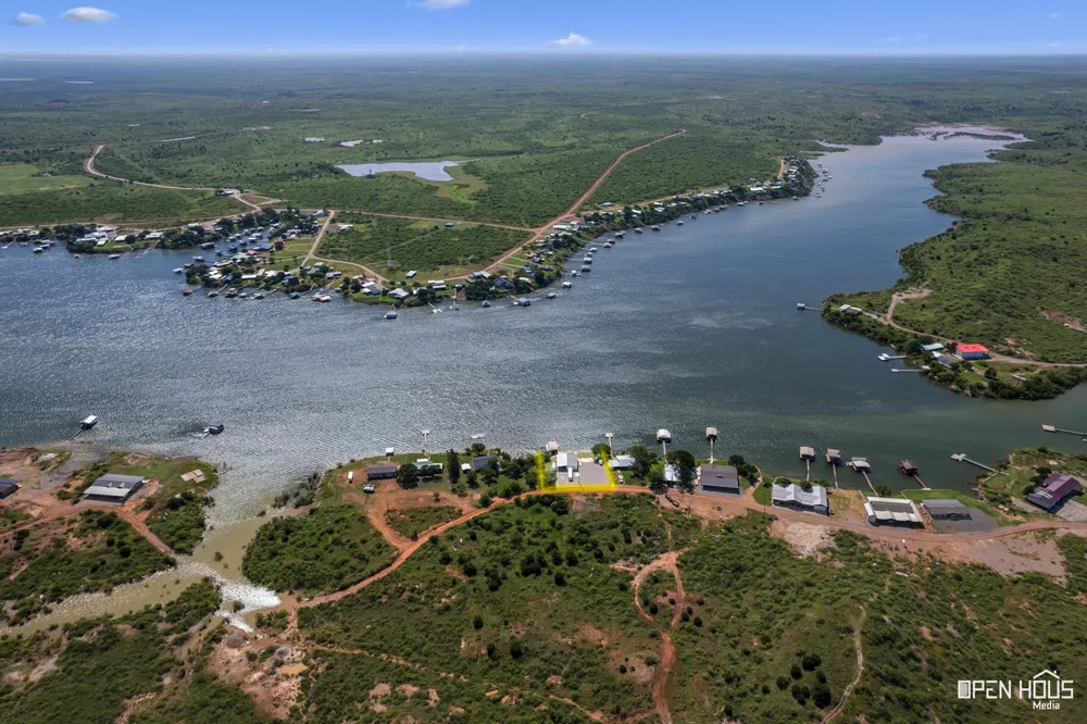 894 W Moonshine Road Seymour, TX 76380