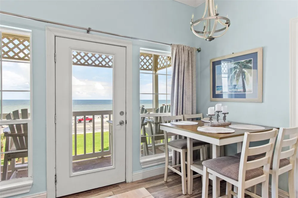 6300 Seawall Boulevard #8303 Galveston, TX 77551