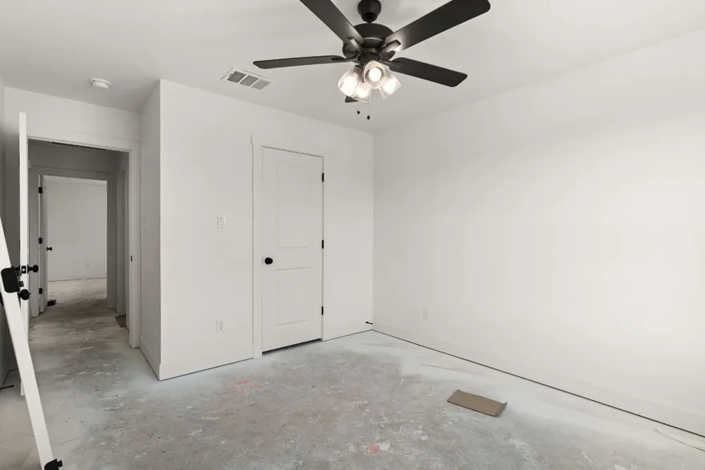 2115 Blackhawk Loop Belton, TX 76513