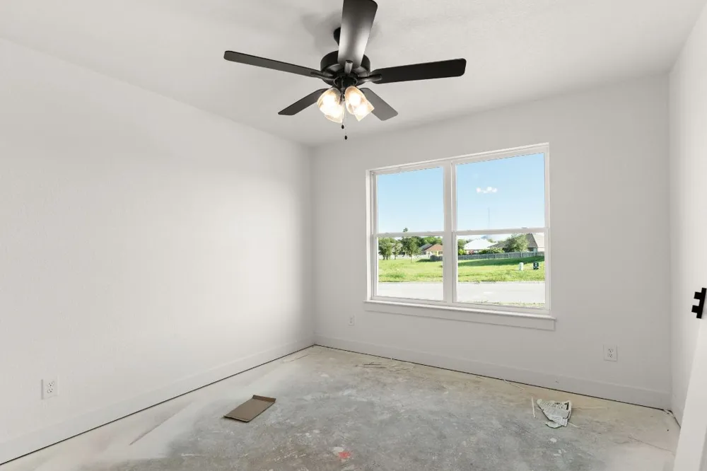 2115 Blackhawk Loop Belton, TX 76513