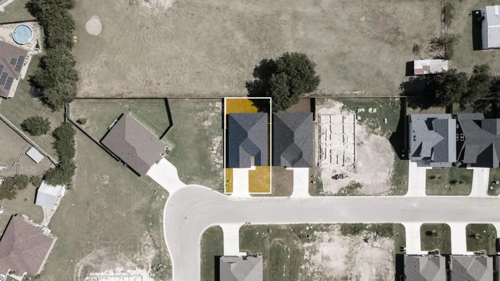 2115 Blackhawk Loop Belton, TX 76513