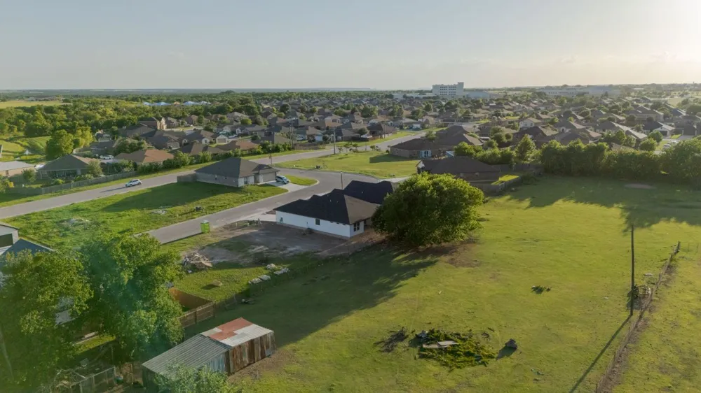 2119 Blackhawk Loop Belton, TX 76513