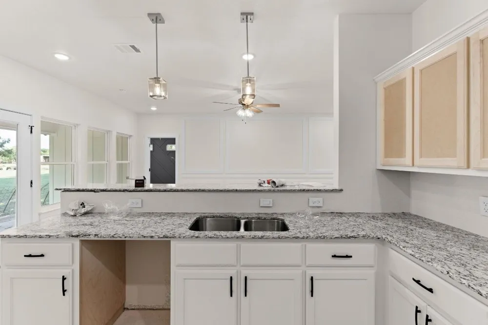 2119 Blackhawk Loop Belton, TX 76513