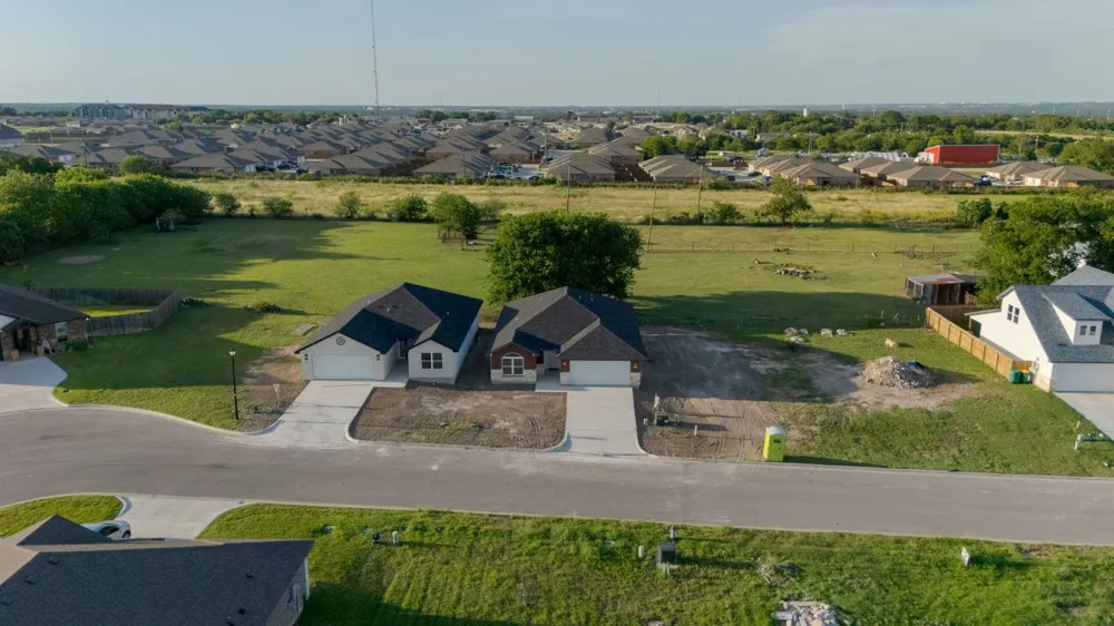 2119 Blackhawk Loop Belton, TX 76513