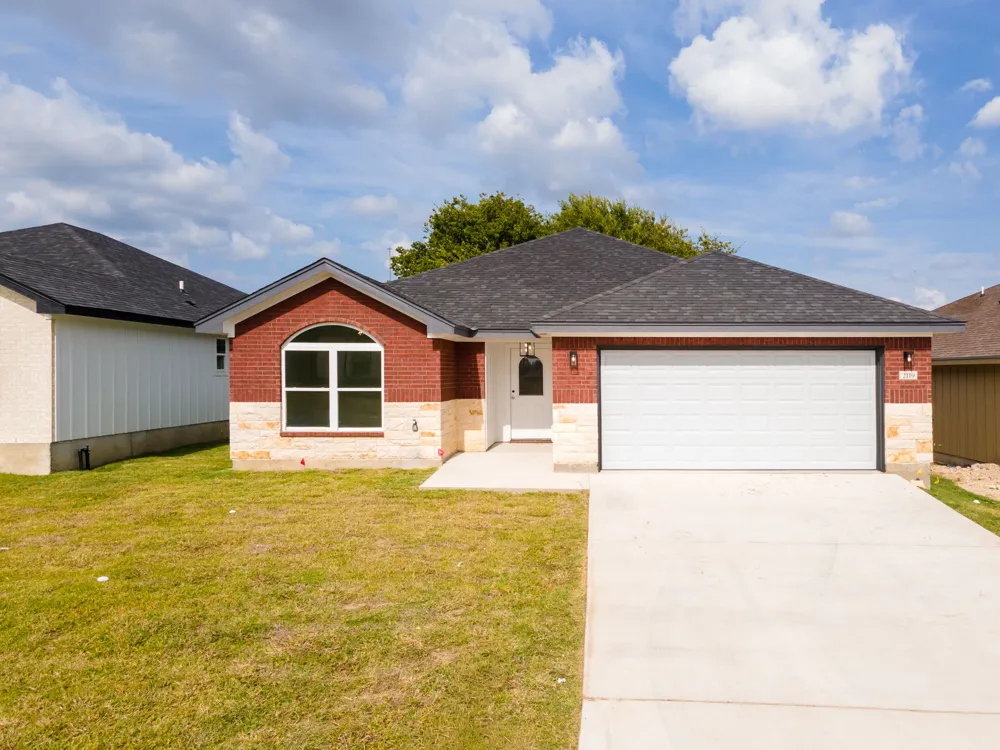 2119 Blackhawk Loop Belton, TX 76513