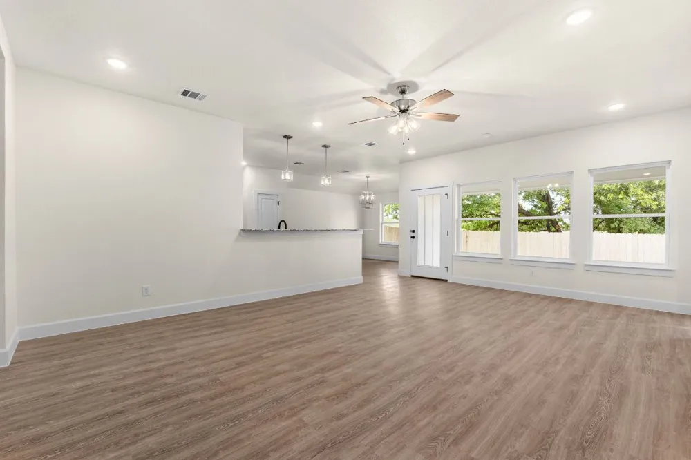 2119 Blackhawk Loop Belton, TX 76513