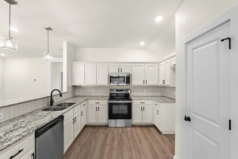 2119 Blackhawk Loop Belton, TX 76513
