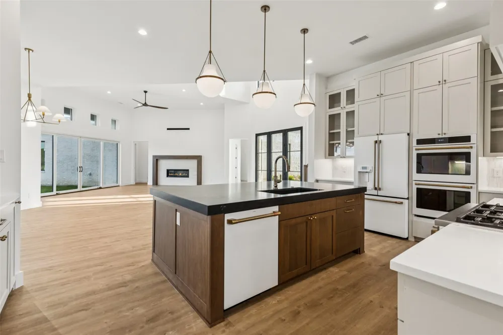 4930 Magnolia Trail Midlothian, TX 76065