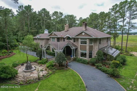 1064 Tresses Court