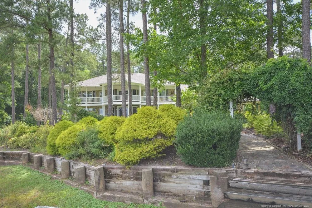 1064 Tresses Court Vass, NC 28394