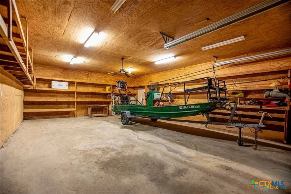 19 Dewberry Lane Seadrift, TX 77983