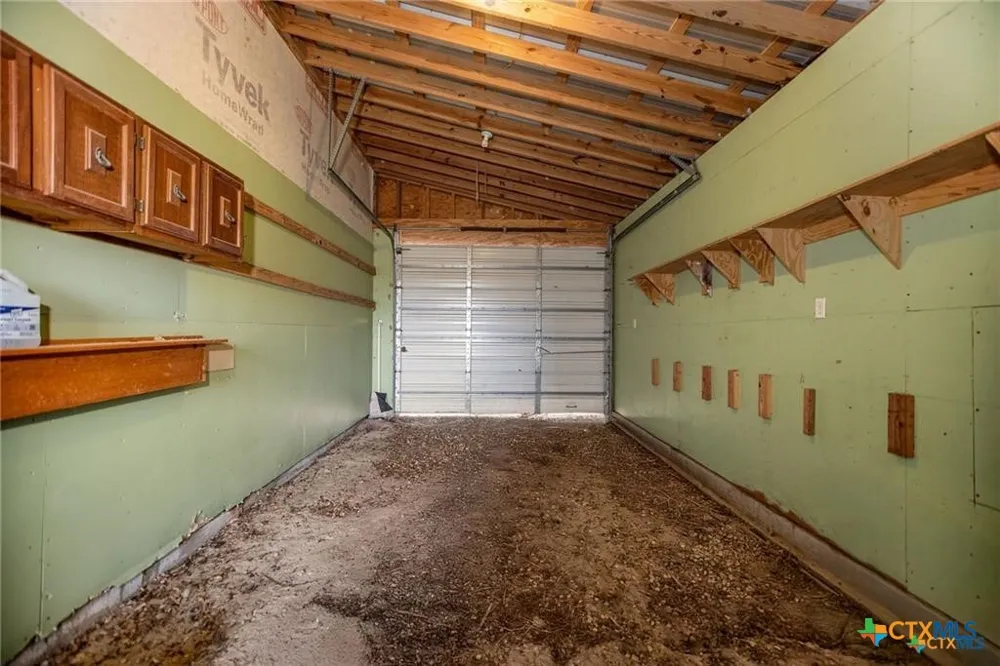 19 Dewberry Lane Seadrift, TX 77983