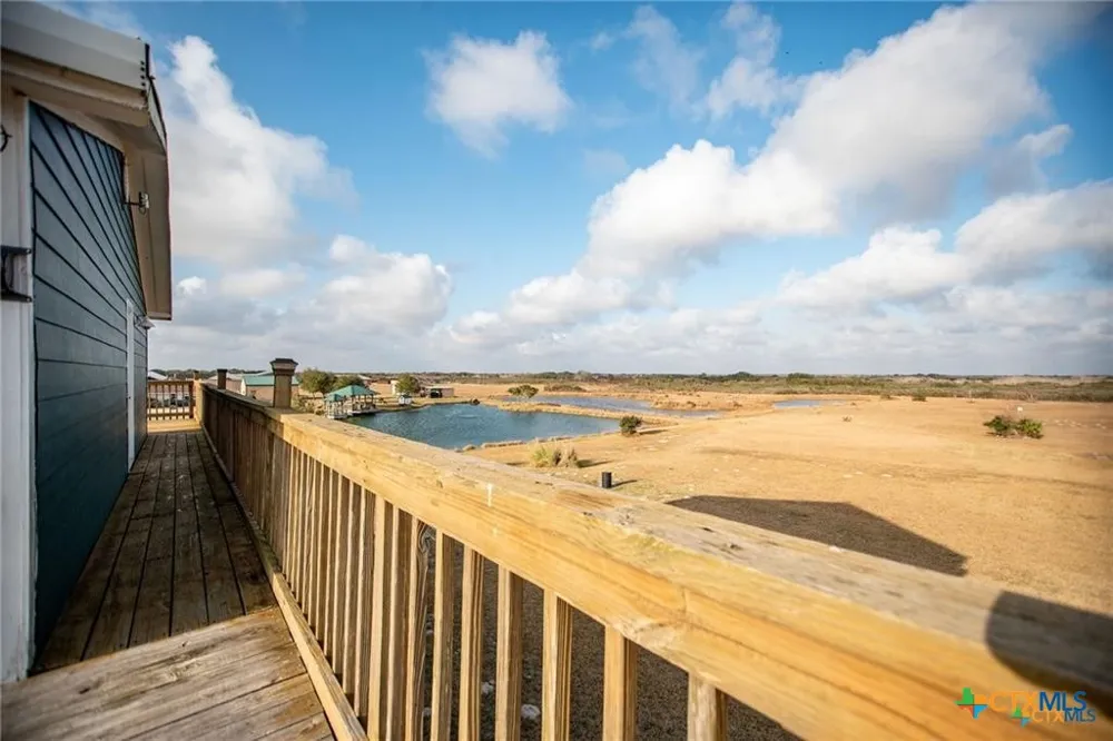 19 Dewberry Lane Seadrift, TX 77983