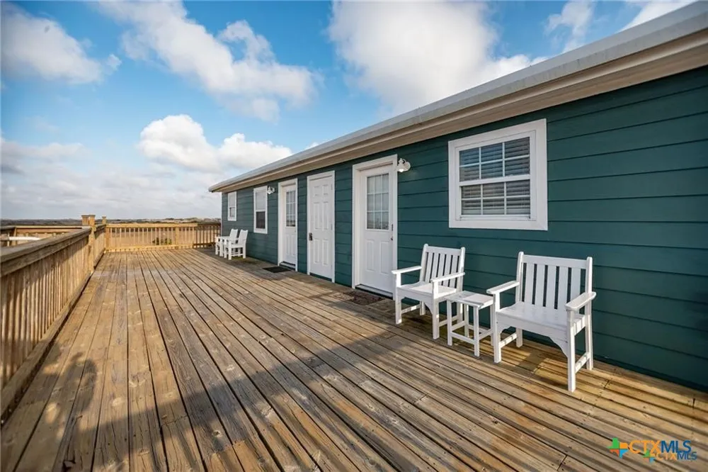19 Dewberry Lane Seadrift, TX 77983