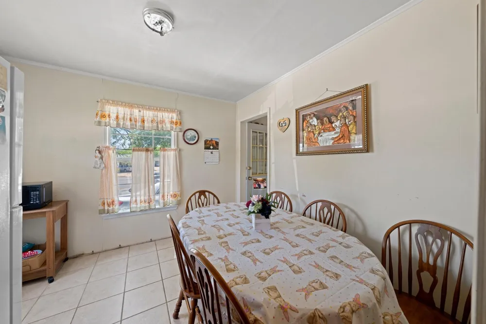 208 Francisco Lemos Street Kerrville, TX 78028