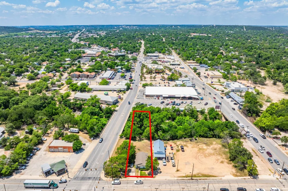 208 Francisco Lemos Street Kerrville, TX 78028