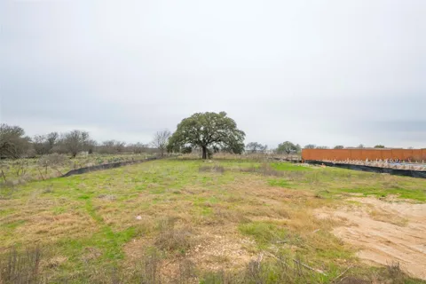 312 Monterey Oak Trail