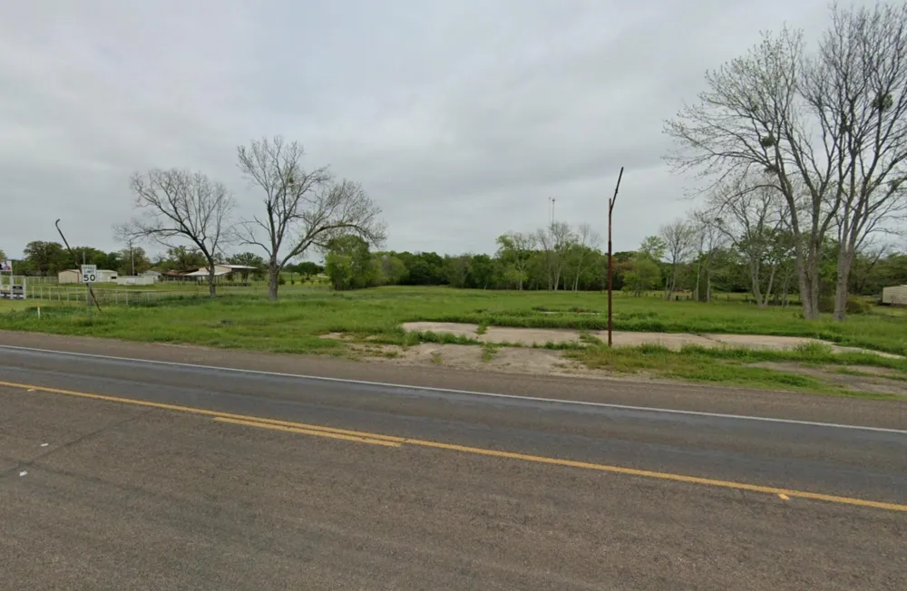 700 May Street Madisonville, TX 77864