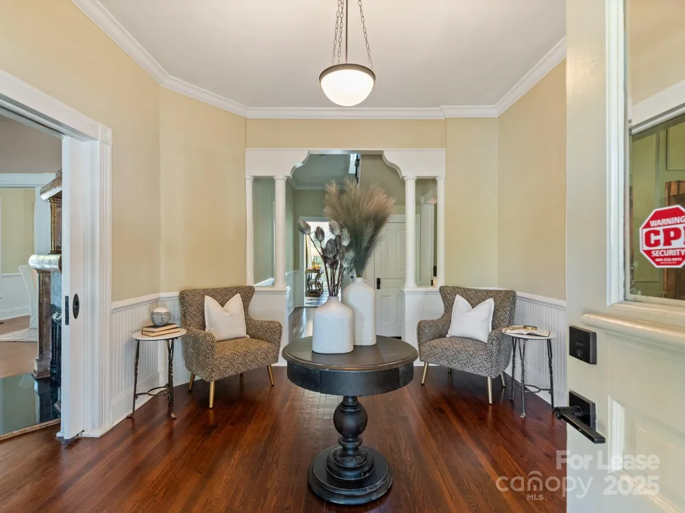 402 S Chester Street Gastonia, NC 28052