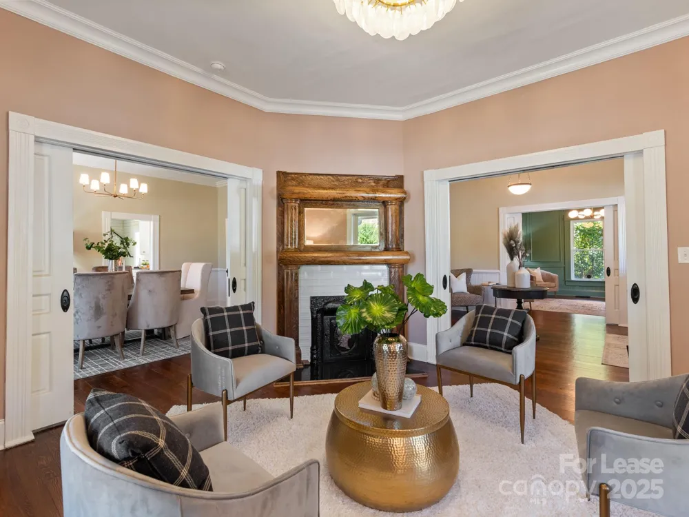 402 S Chester Street Gastonia, NC 28052