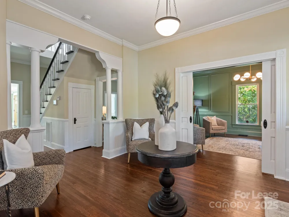 402 S Chester Street Gastonia, NC 28052