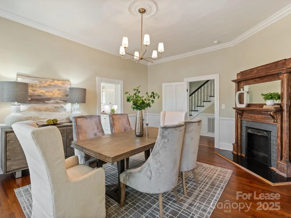 402 S Chester Street Gastonia, NC 28052