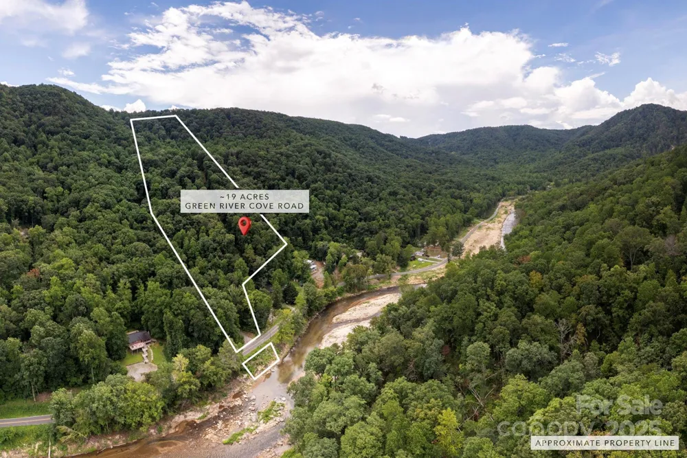 * Green River Cove Road Saluda, NC 28773