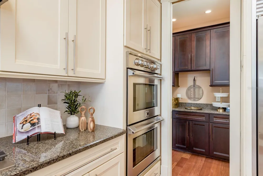 442 MIDWAY ISLAND Clearwater Beach, FL 33767