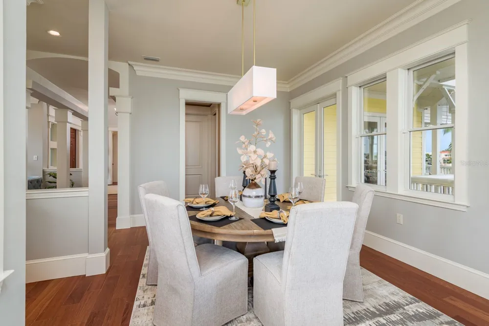 442 MIDWAY ISLAND Clearwater Beach, FL 33767