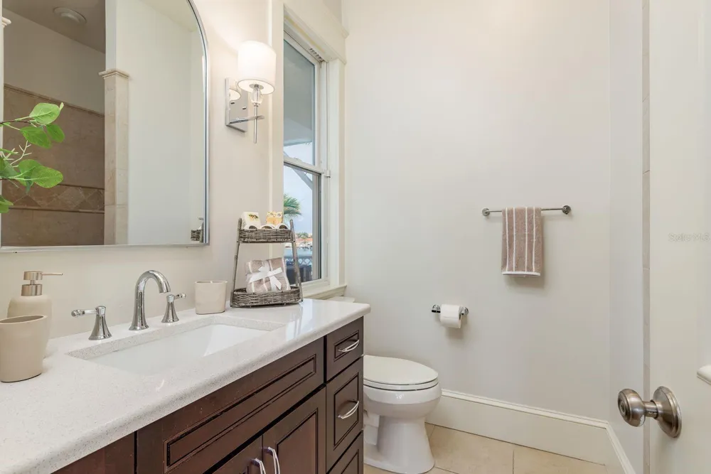 442 MIDWAY ISLAND Clearwater Beach, FL 33767