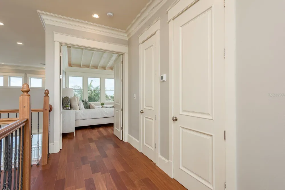 442 MIDWAY ISLAND Clearwater Beach, FL 33767