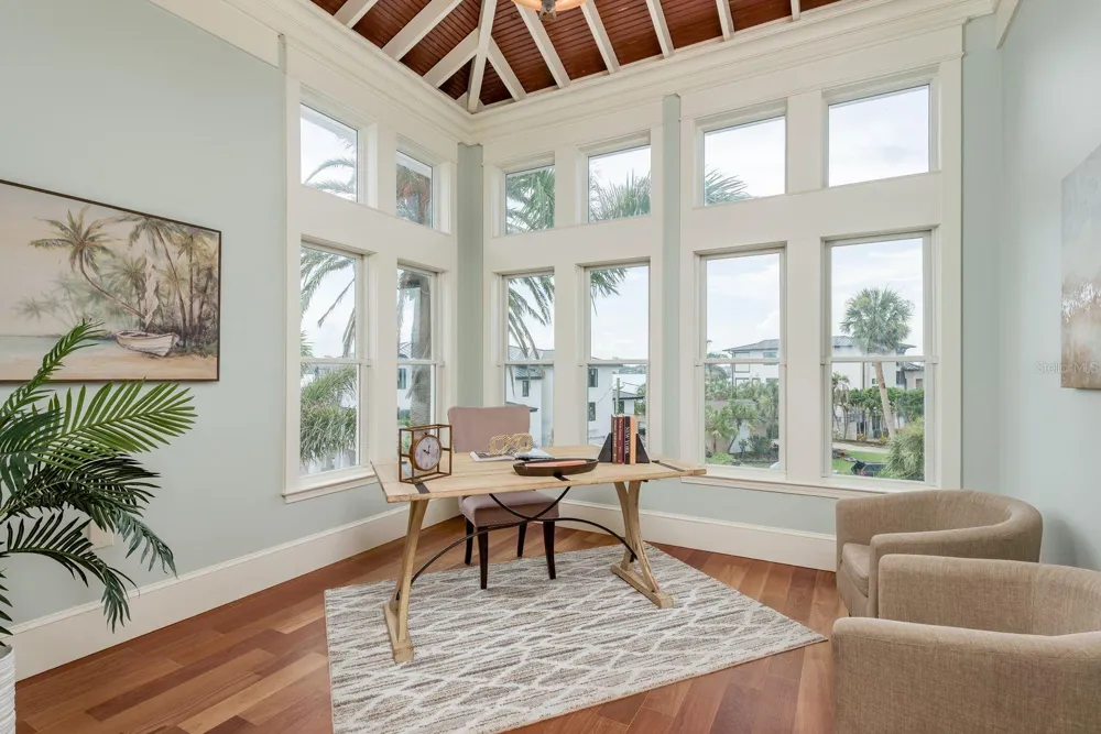 442 MIDWAY ISLAND Clearwater Beach, FL 33767