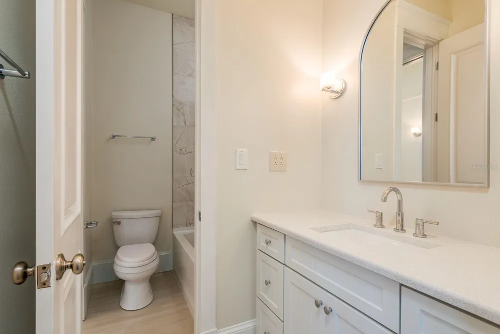 442 MIDWAY ISLAND Clearwater Beach, FL 33767