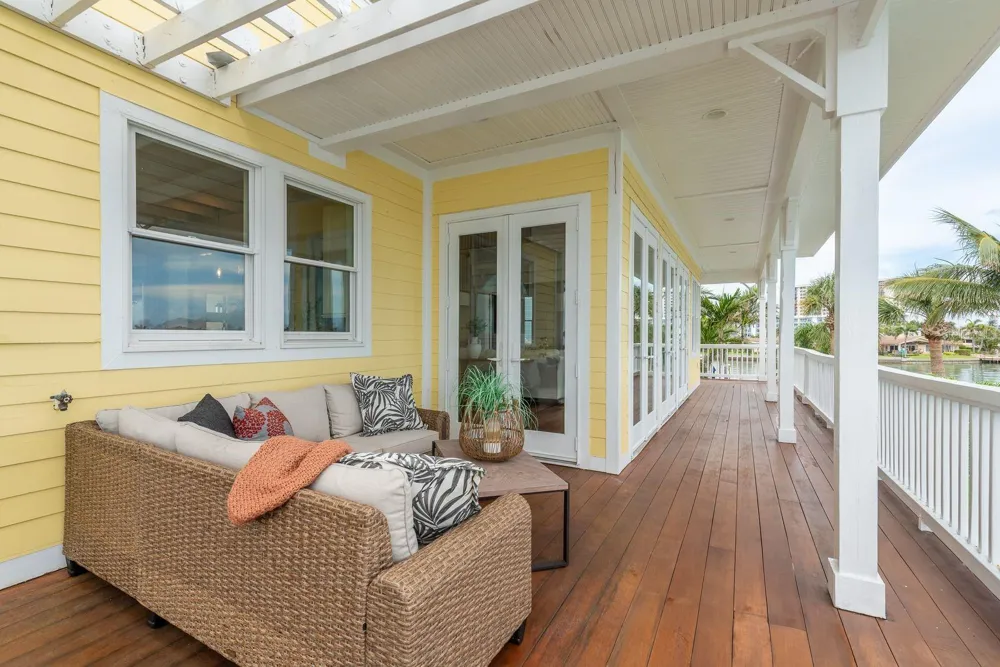 442 MIDWAY ISLAND Clearwater Beach, FL 33767