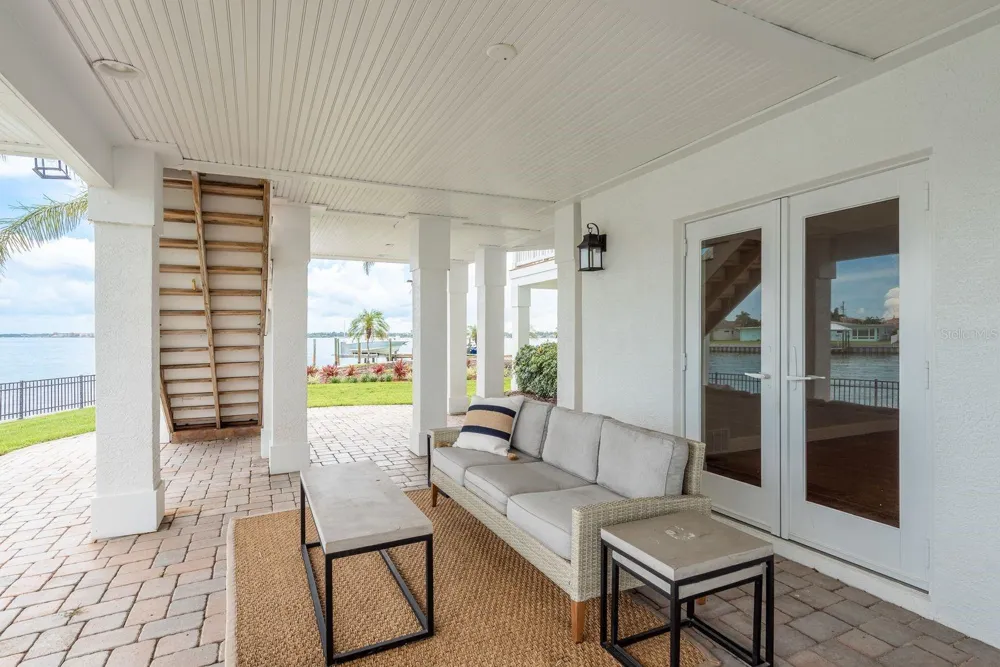 442 MIDWAY ISLAND Clearwater Beach, FL 33767