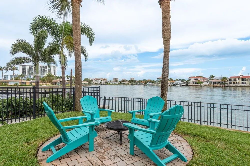 442 MIDWAY ISLAND Clearwater Beach, FL 33767