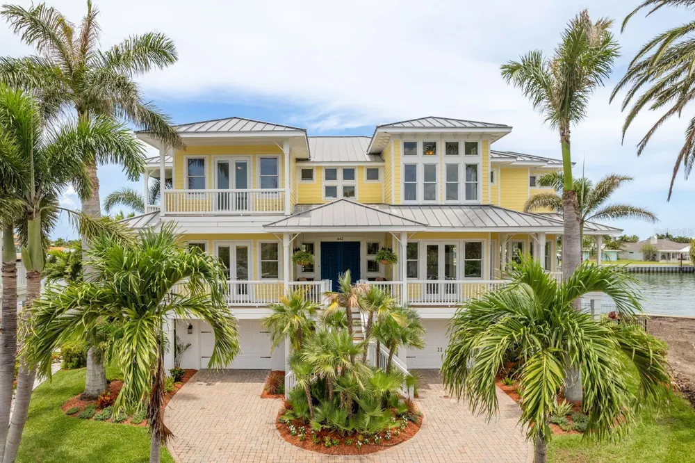 442 MIDWAY ISLAND Clearwater Beach, FL 33767
