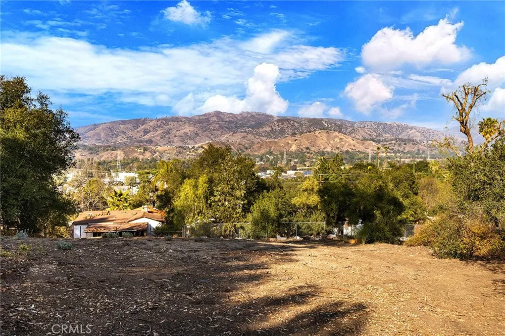 Dallas San Dimas, CA 91733