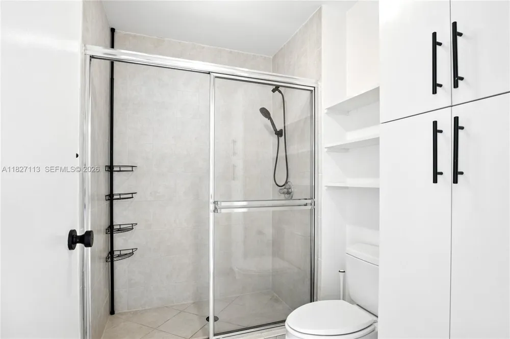 31 SE 5th St #4021 Miami, FL 33131
