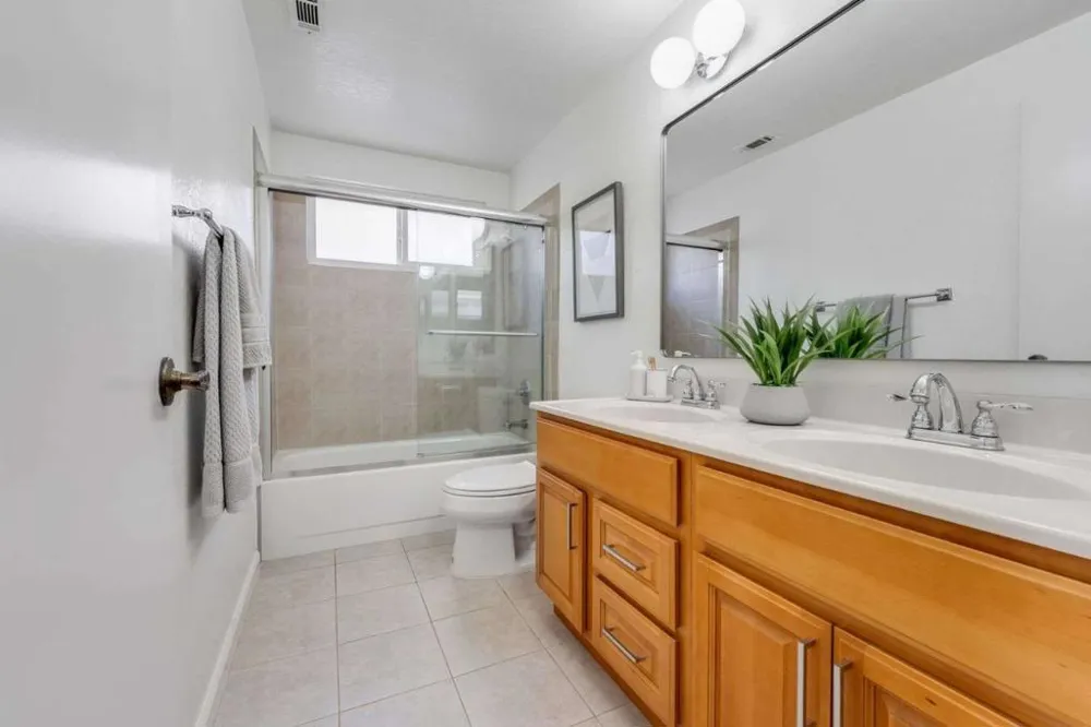 800 Los Positos Drive Milpitas, CA 95035