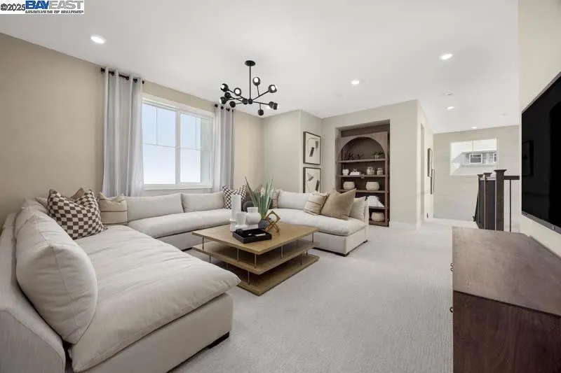 503 E Fiorino Street Mountain House, CA 95391