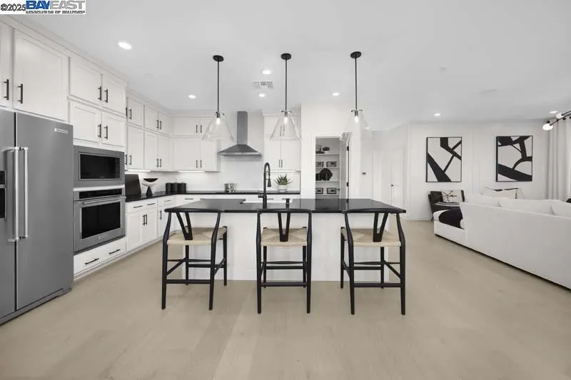 515 E Fiorino Street Mountain House, CA 95391