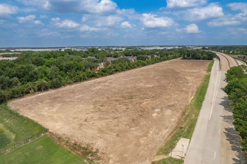 1003 Greens Road Houston, TX 77060