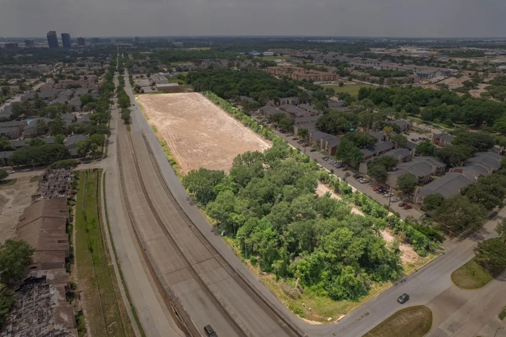 1003 Greens Road Houston, TX 77060