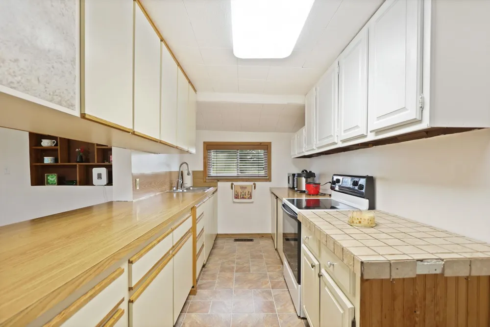 8075 Caine Road Millington Township, MI 48746