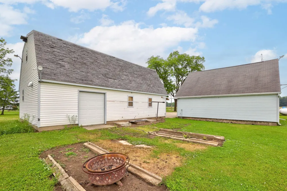 8075 Caine Road Millington Township, MI 48746