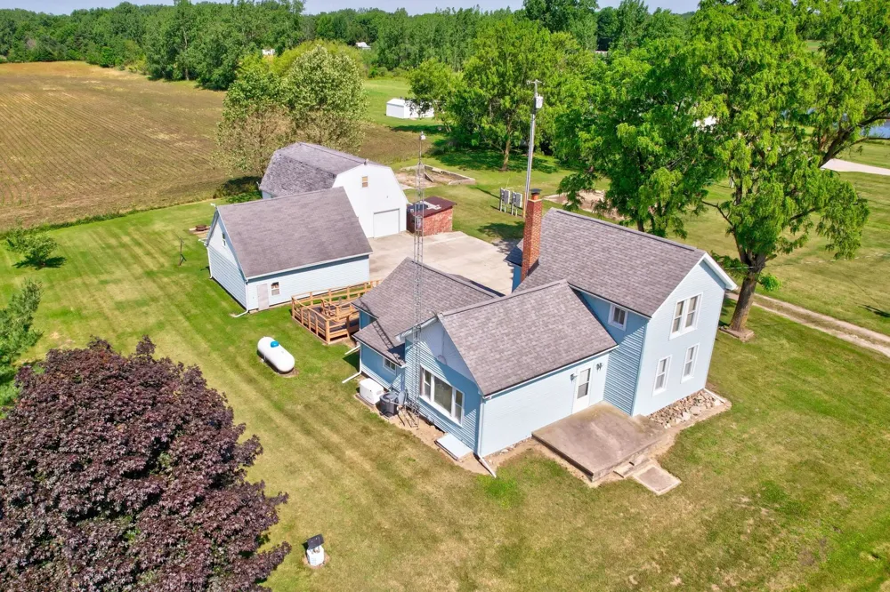 8075 Caine Road Millington Township, MI 48746