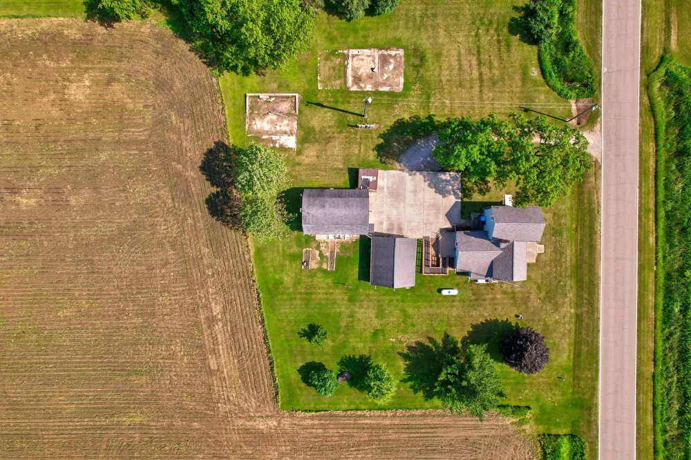 8075 Caine Road Millington Township, MI 48746