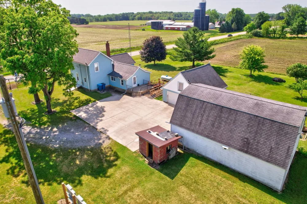 8075 Caine Road Millington Township, MI 48746