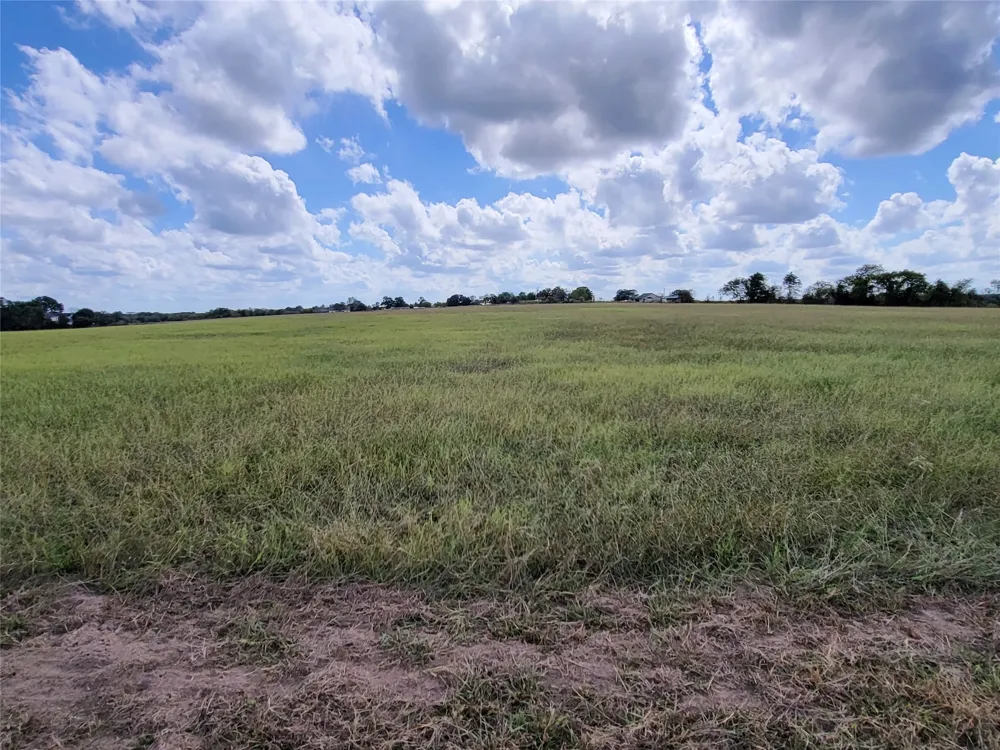 2 FM 713 Highway Lockhart, TX 78644